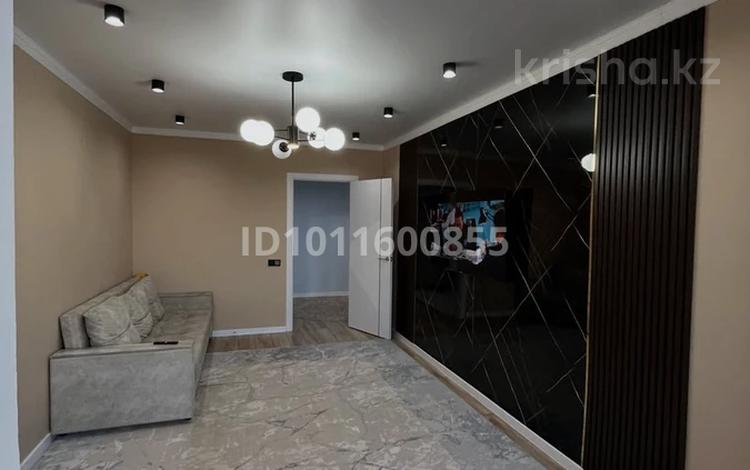 1-комнатная квартира · 52 м² · 5/5 этаж, мкр Северо-Восток, Циолковского 1/3 за 20 млн ₸ в Уральске — фото 2