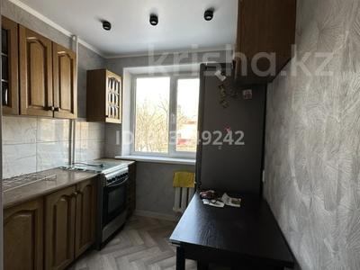 2-комнатная квартира · 44.6 м² · 3/5 этаж, мкр Юго-Восток 16/2 за 18 млн ₸ в Караганде, Казыбек би р-н