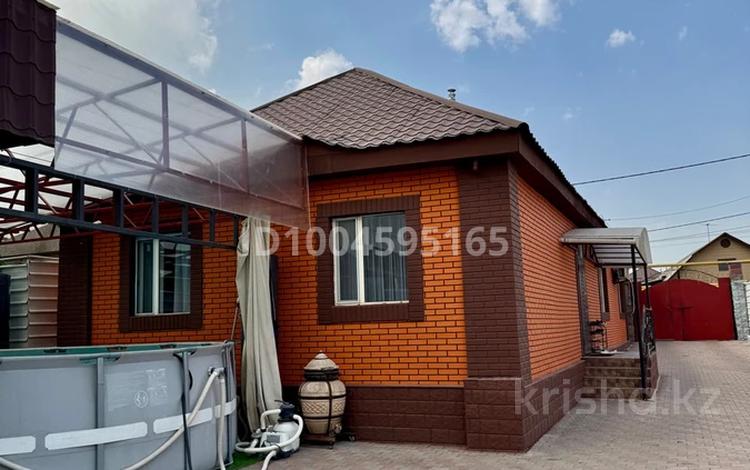Отдельный дом · 6 комнат · 180 м² · 10 сот., мкр Коккайнар, Мкр Коккайнар, Улица Мамбетова 76 — улица Мамбетова за 115 млн ₸ в Алматы, Алатауский р-н — фото 2