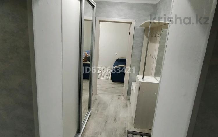 2-бөлмелі пәтер · 58 м² · 6/9 қабат, мкр Кунаева 2, бағасы: 20 млн ₸ в Уральске — фото 2
