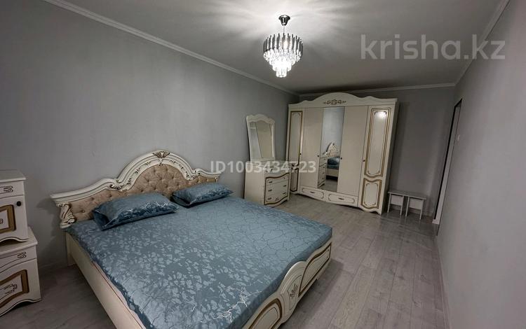 1-комнатная квартира · 40 м² · 5/5 этаж, мкр 5, Мкр 5, Абылхайр хана 67а — В центре города, рядом стадион, напротив ДСК, 2 остановки Аквопарк, пи за 10 000 〒 в Актобе — фото 2