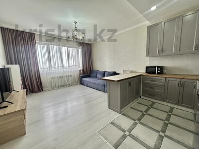 3-бөлмелі пәтер · 92 м² · 16/17 қабат, Навои 37, бағасы: 70 млн ₸ в Алматы, Ауэзовский р-н