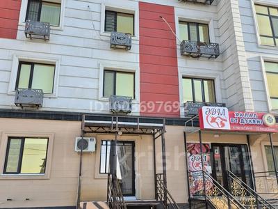 Свободное назначение, офисы, магазины и бутики, салоны красоты, медцентры и аптеки, образование, конференц-залы, кабинеты и рабочие места · 67 м² за 435 500 〒 в Атырау, мкр Нурсая