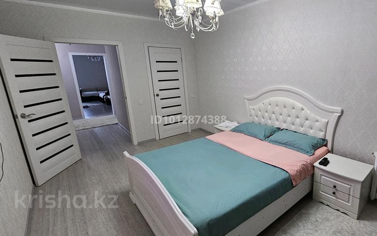 1-комнатная квартира · 57 м² · 5/9 этаж, мкр Кадыра Мырза-Али, Кадыр Мырза-Али за 13 000 ₸ в Уральске — фото 26