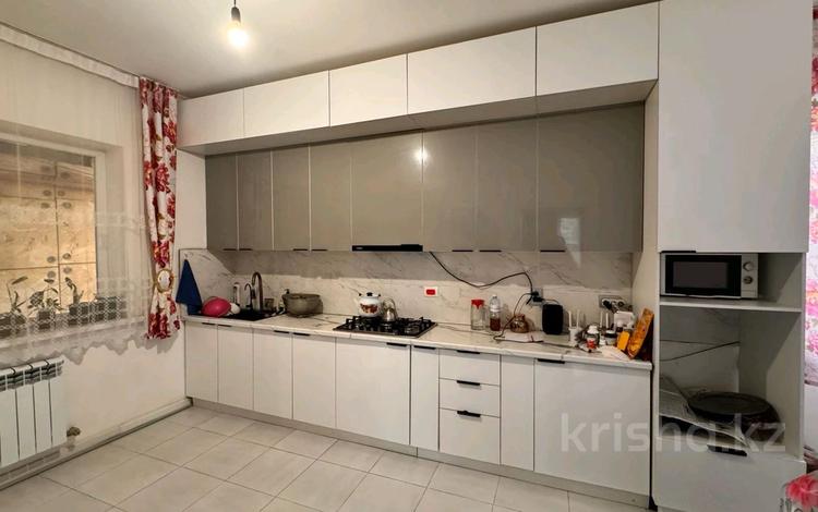 Отдельный дом · 3 комнаты · 60 м² · 6 сот., мкр Думан-1, Думан1 за 78 млн ₸ в Алматы, Медеуский р-н — фото 2
