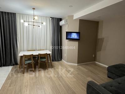 2-бөлмелі пәтер · 60 м² · 2/5 қабат, мкр Думан-2 14, бағасы: 280 000 ₸ в Алматы, Медеуский р-н