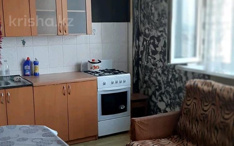 1-бөлмелі пәтер, 52 м², 6/10 қабат ай сайын, Розыбакиева 173/24, бағасы: 200 000 〒 в Алматы, Бостандыкский р-н — фото 2