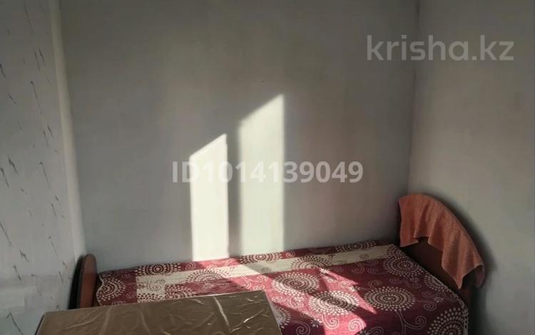 1 комната · 10 м², мкр Новый Город, Космонавтов 192 за 50 000 ₸ в Караганде, Казыбек би р-н — фото 2