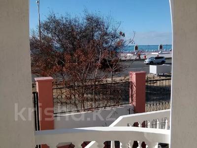 Отдельный дом · 13 комнат · 850 м² · 10 сот., 15-й мкр за 320 млн 〒 в Актау