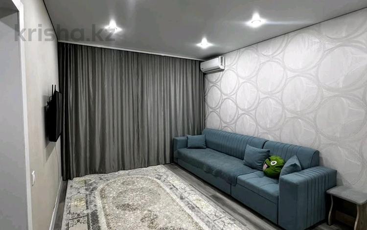 1-комнатная квартира · 40 м² · 10/10 этаж, Базовая 2/4 за 22 млн ₸ в Усть-Каменогорске — фото 2