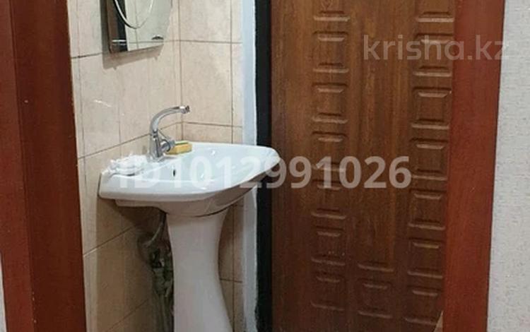 1-комнатная квартира · 15 м² · 1/5 этаж, мкр №3 Жубанова 13 за 12.5 млн ₸ в Алматы, Ауэзовский р-н — фото 2