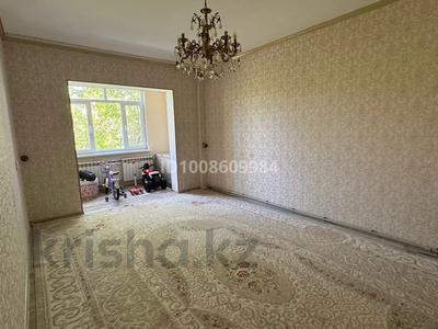 4-бөлмелі пәтер · 86 м² · 4/5 қабат, мкр Верхний Отырар, Верхний Отырар ш/а — Рыскулов, Байтереков қиылысы, бағасы: 32 млн ₸ в Шымкенте, Туран р-н