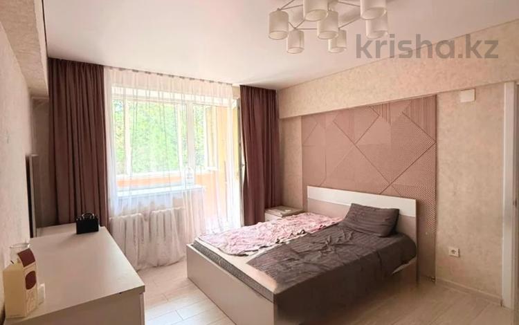 2-комнатная квартира · 53 м² · 3/5 этаж, мкр Коктем-1 — Бухар Жырау | Ботанический сад | РФМШа | Гимназия №138 | Гимназия №21 за 51 млн ₸ в Алматы, Бостандыкский р-н — фото 2