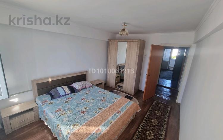 2-комнатная квартира · 55 м² · 5/5 этаж, Токмаганбетова 27 — 15 гимназия напротив или бывший центр кредит напротив дом за 150 000 〒 в  — фото 2