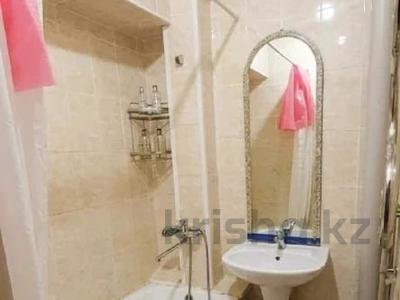 1-комнатная квартира · 35 м² · 2/5 этаж, Есенова 36 за 27.5 млн ₸ в Алматы, Медеуский р-н