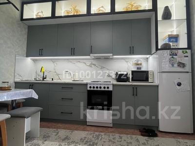 Продажа квартир в Акмолинской обл.: 1-комнатная квартира · 36.1 м² · 4/5 этаж, Республики 1/1 — №3 школа за 13.8 млн 〒 1-комнатная квартира · 36.1 м² · 4/5 этаж, Республики 1/1 — №3 школа за 13.8 млн 〒 в Косшы