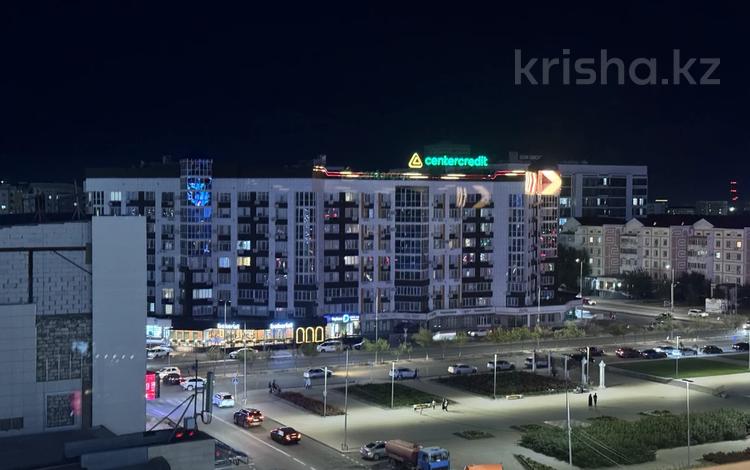 2-бөлмелі пәтер · 75 м² · 5/9 қабат, мкр Сары Арка, Кулманова 107, бағасы: 260 000 ₸ в Атырау — фото 2