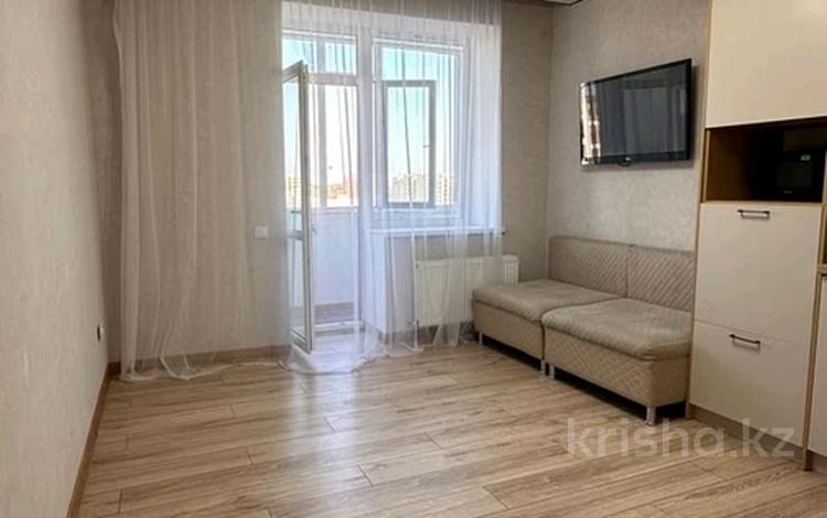 2-комнатная квартира · 43.7 м² · 7/12 этаж, М. Тынышбайулы 5 за 220 000 ₸ в Астане, Сарайшык р-н — фото 2
