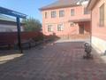 Үйдің бір бөлігі · 10 бөлме · 450 м² · 10 жүзд., Бухан улы — улица Астана, бағасы: 65 млн ₸ в 