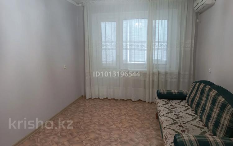 1-бөлмелі пәтер · 34.8 м² · 8/9 қабат, мкр Кунаева, бағасы: 13 млн ₸ в Уральске — фото 2