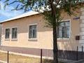 Отдельный дом · 5 комнат · 180 м² · 10 сот., Үмбетей жырау 21 — Туран мкрн, Оралман за 25 млн ₸ в Туркестане