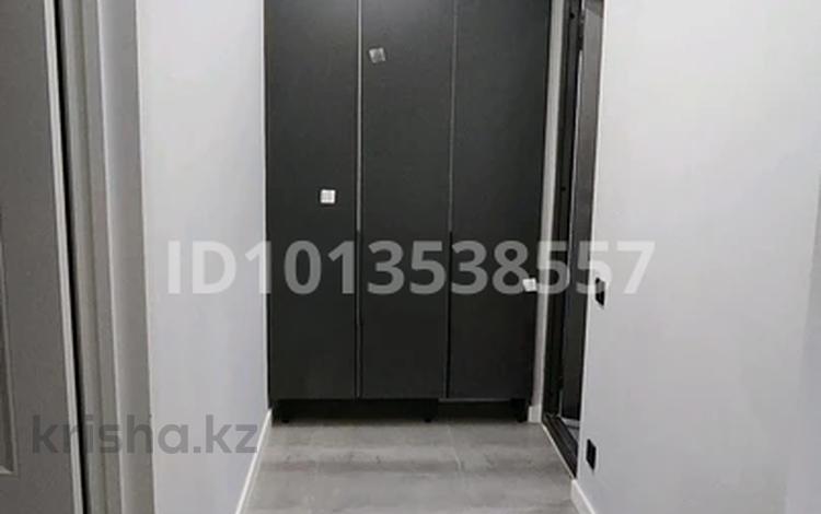 1-бөлмелі пәтер · 42 м² · 1/4 қабат, мкр Акжар, Береке 7, бағасы: 230 000 ₸ в Алматы, Наурызбайский р-н — фото 2