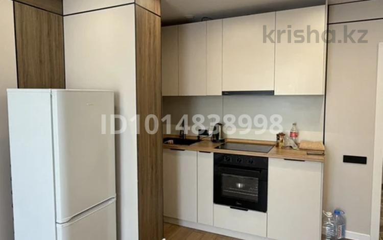 2-комнатная квартира · 54 м² · 7/9 этаж, мкр Кокжиек, Жолымбет 42/5 за 250 000 ₸ в Алматы, Жетысуский р-н — фото 2