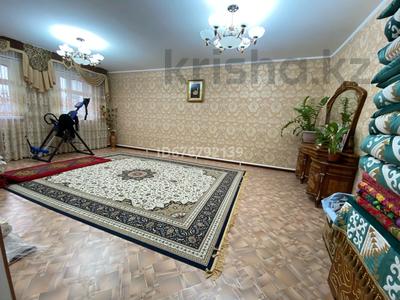 Отдельный дом • 4 комнаты • 120 м² • 7 сот., проспект Султан Бейбарыс 33 за 38 млн 〒 в Атырау