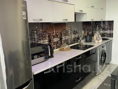 1-комнатная квартира, 50 м², 12/12 этаж помесячно, Бабаева 158 — Радостовца за 250 000 〒 в Алматы, Бостандыкский р-н