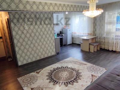 2-комнатная квартира, 44 м², 3/5 этаж, Бульвар Гагарина 14 за 16 млн 〒 в Усть-Каменогорске