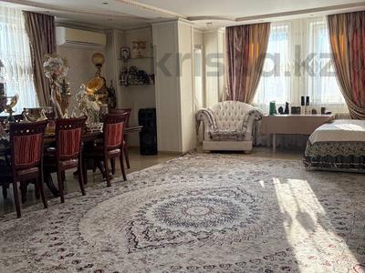 3-комнатная квартира · 145 м² · 4/20 этаж, Кенесары 65 за 65 млн 〒 в Астане, р-н Байконур