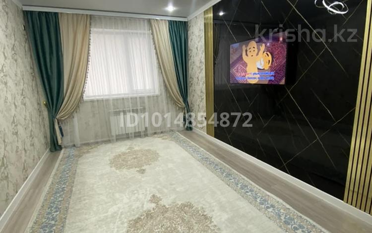2-комнатная квартира · 65 м² · 3/6 этаж, 38-й мкр 10 за 22 млн ₸ в Актау — фото 2