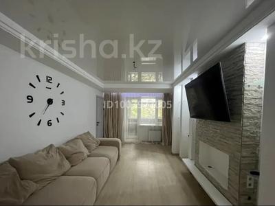 4-комнатная квартира · 88 м² · 2/3 этаж, мкр Новый Город 5 — Анжерская за 26.5 млн 〒 в Караганде, Казыбек би р-н