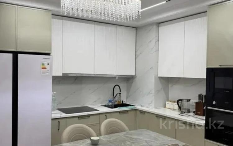 3-бөлмелі пәтер · 87 м² · 2/9 қабат, Думан-2 ш/а., Халиуллина 57/2, бағасы: 72 млн ₸ в Алматы, Медеуский р-н — фото 2