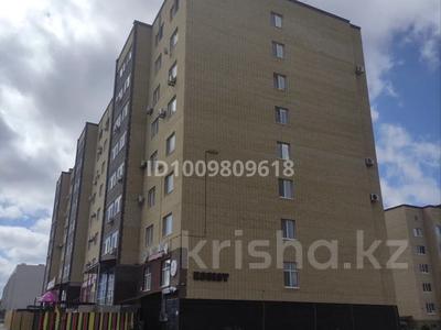 2-бөлмелі пәтер · 90 м² · 6/10 қабат, мкр. Алтын орда 19м — улица Халел Досмухамедулы, бағасы: 40 млн ₸ в Актобе