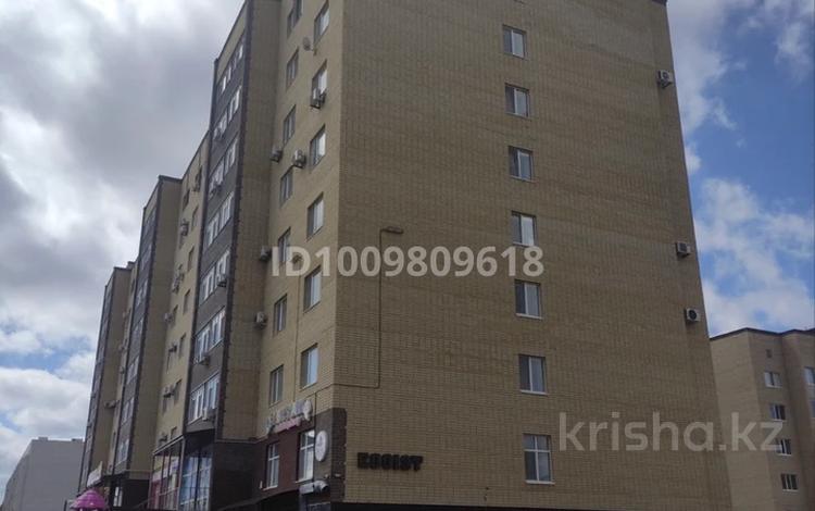 2-бөлмелі пәтер · 90 м² · 6/10 қабат, мкр. Алтын орда 19м — улица Халел Досмухамедулы, бағасы: 40 млн ₸ в Актобе — фото 2