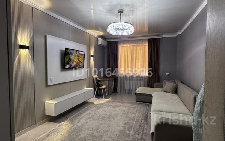 2-комнатная квартира · 65 м² · 3/6 этаж, мкр Айнабулак-2 40 а за 300 000 ₸ в Алматы, Жетысуский р-н — фото 2