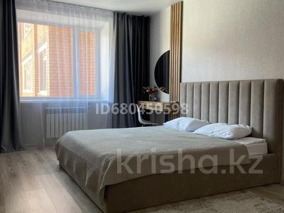 Тәулігіне пәтерлер в Костанайской обл.: 1-бөлмелі пәтер · 37 м² · 4/9 қабат, Береке 51 — Заезд 24/7 | кондиционер | бойлер | по часам | посуточно Плаза, бағасы: 13 000 〒 1-бөлмелі пәтер · 37 м² · 4/9 қабат, Береке 51 — Заезд 24/7 | кондиционер | бойлер | по часам | посуточно Плаза, бағасы: 13 000 〒 в Костанае