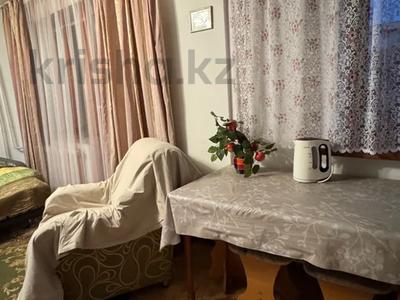 1-бөлмелі пәтер · 35 м² · 4/5 қабат, Жибек-жолы 13/5 — Бузурбаева, бағасы: 17 000 ₸ в Алматы, Медеуский р-н