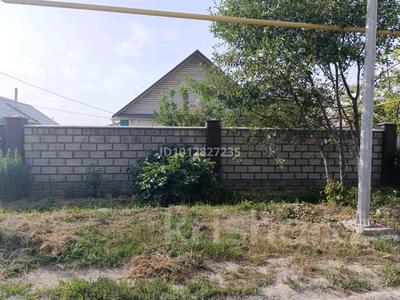 Отдельный дом · 4 комнаты · 100 м² · 16 сот., ул. Кабанбай Батыра 94 — Супермаркета Бақтыбай за 27 млн ₸ в Жетысу обл.