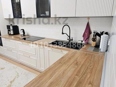 2-комнатная квартира · 64 м² · 3/18 этаж, Шамшы Калдаякова 23 за 54 млн ₸ в Астане, Алматы р-н