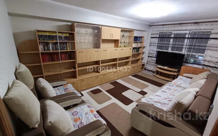 3-бөлмелі пәтер · 75 м² · 3/5 қабат, Ворошилова (проспект Шакарима) 97, бағасы: 240 000 ₸ в Усть-Каменогорске, Ульбинский — фото 4