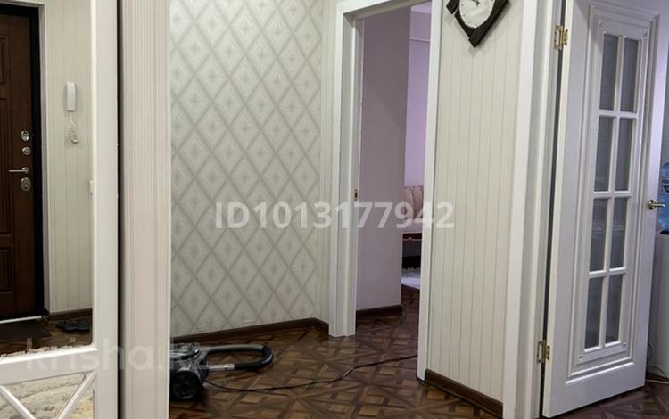 2-бөлмелі пәтер · 76 м² · 2/12 қабат, Барибаева 43/3 — Казыбек би, бағасы: 500 000 ₸ в Алматы, Медеуский р-н — фото 7