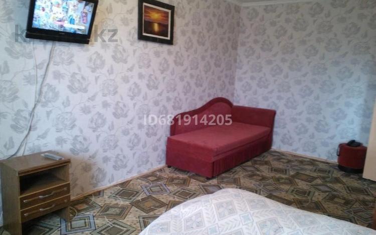 1-комнатная квартира · 45 м² · 1/6 этаж, Маяковского 105/1 — Быковского за 10 000 ₸ в Костанае — фото 2