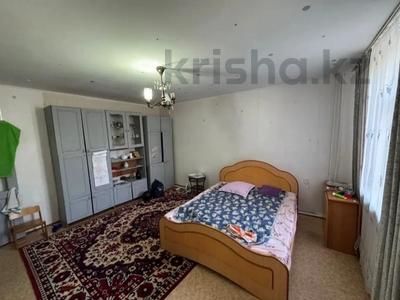 1-комнатная квартира · 33 м² · 1/2 этаж, гагарина за 6.5 млн 〒 в Актобе