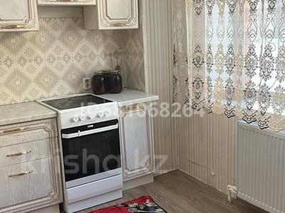 2-комнатная квартира · 58 м² · 1/5 этаж, мкр Юго-Восток, Республики 1/4 — Шапагат за 200 000 ₸ в Караганде, Казыбек би р-н