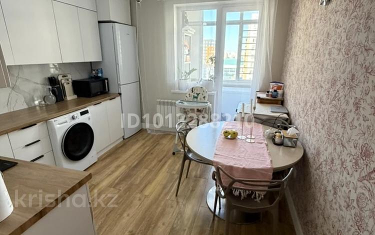 1-комнатная квартира · 48 м² · 15/18 этаж, Туран 52 — №26 за 35 млн ₸ в Астане, Нура р-н — фото 2