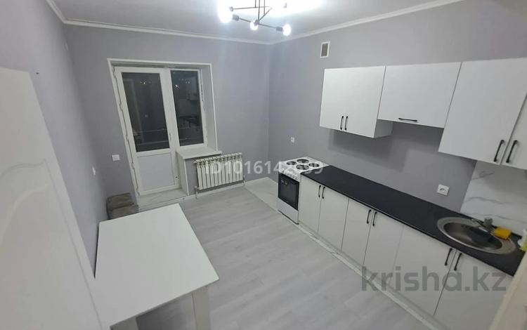 1-комнатная квартира · 42 м² · 4/9 этаж, А 92 5, 5/1 за 200 000 ₸ в Астане, Алматы р-н — фото 2