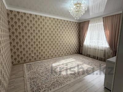 4-комнатная квартира · 122.8 м² · 1/5 этаж, мкр. Алтын орда, Тауелсиздик за 48 млн ₸ в Актобе