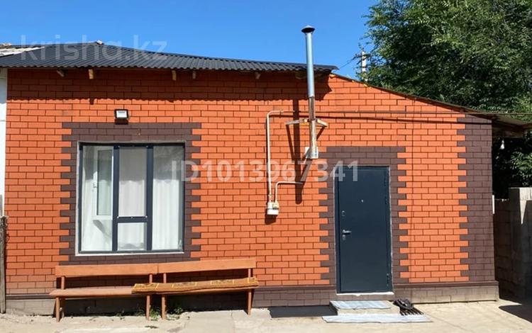 Үйдің бір бөлігі · 4 бөлме · 50 м² · 6 жүзд., Тауелсіздік 26, бағасы: 15 млн ₸ в Аксае — фото 2